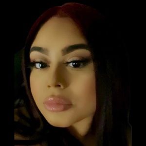 Meet your Posher, Yulissa